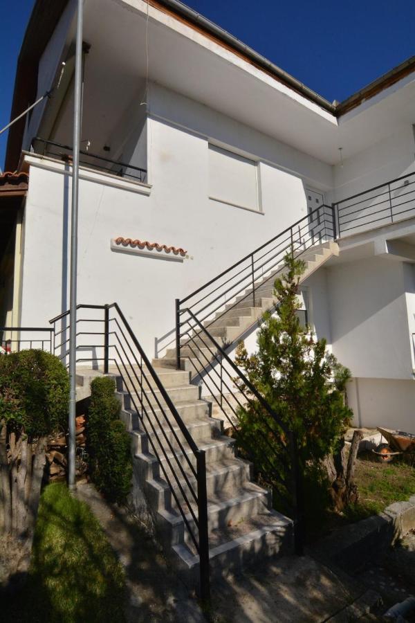 דירות לפטוקריה Zeusplace Georgia House מראה חיצוני תמונה
